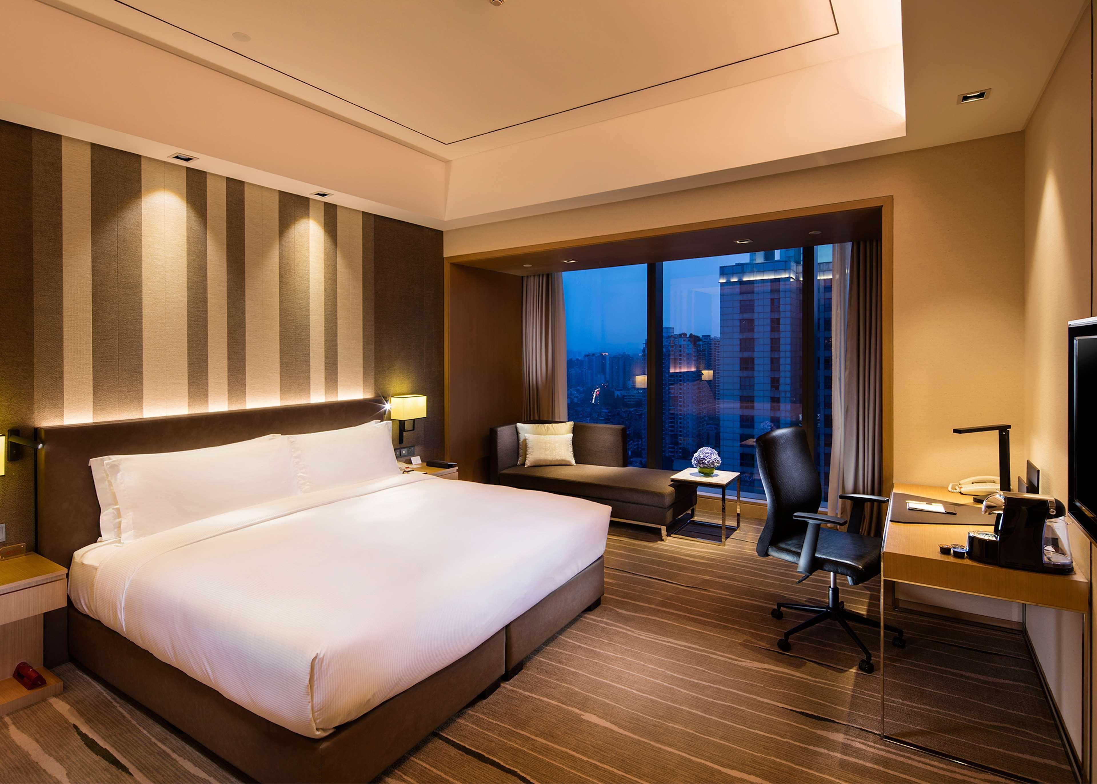 Hotel Doubletree By Hilton Chongqing - Nan'An Zewnętrze zdjęcie